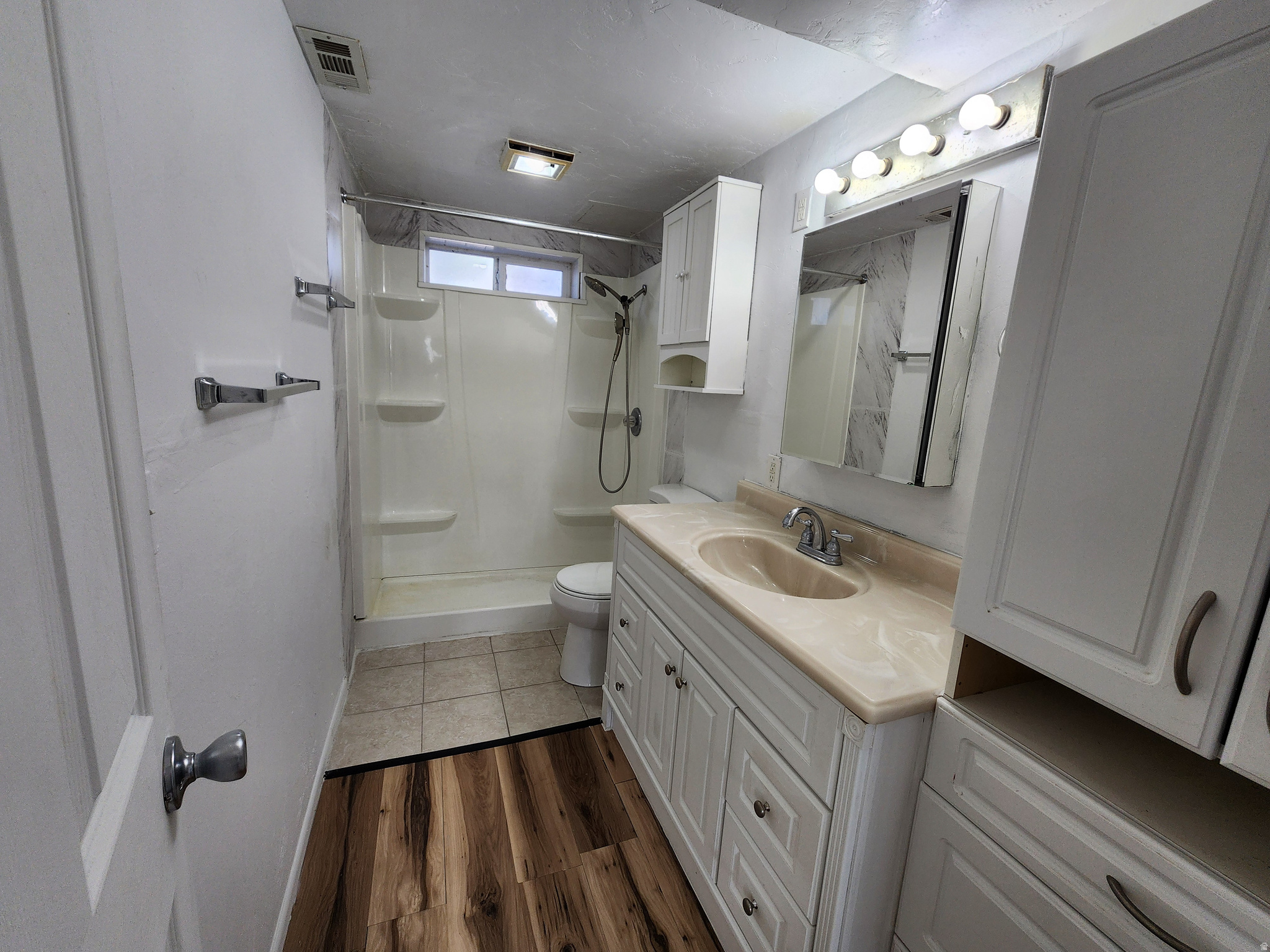 SUMMERWOOD - Residential