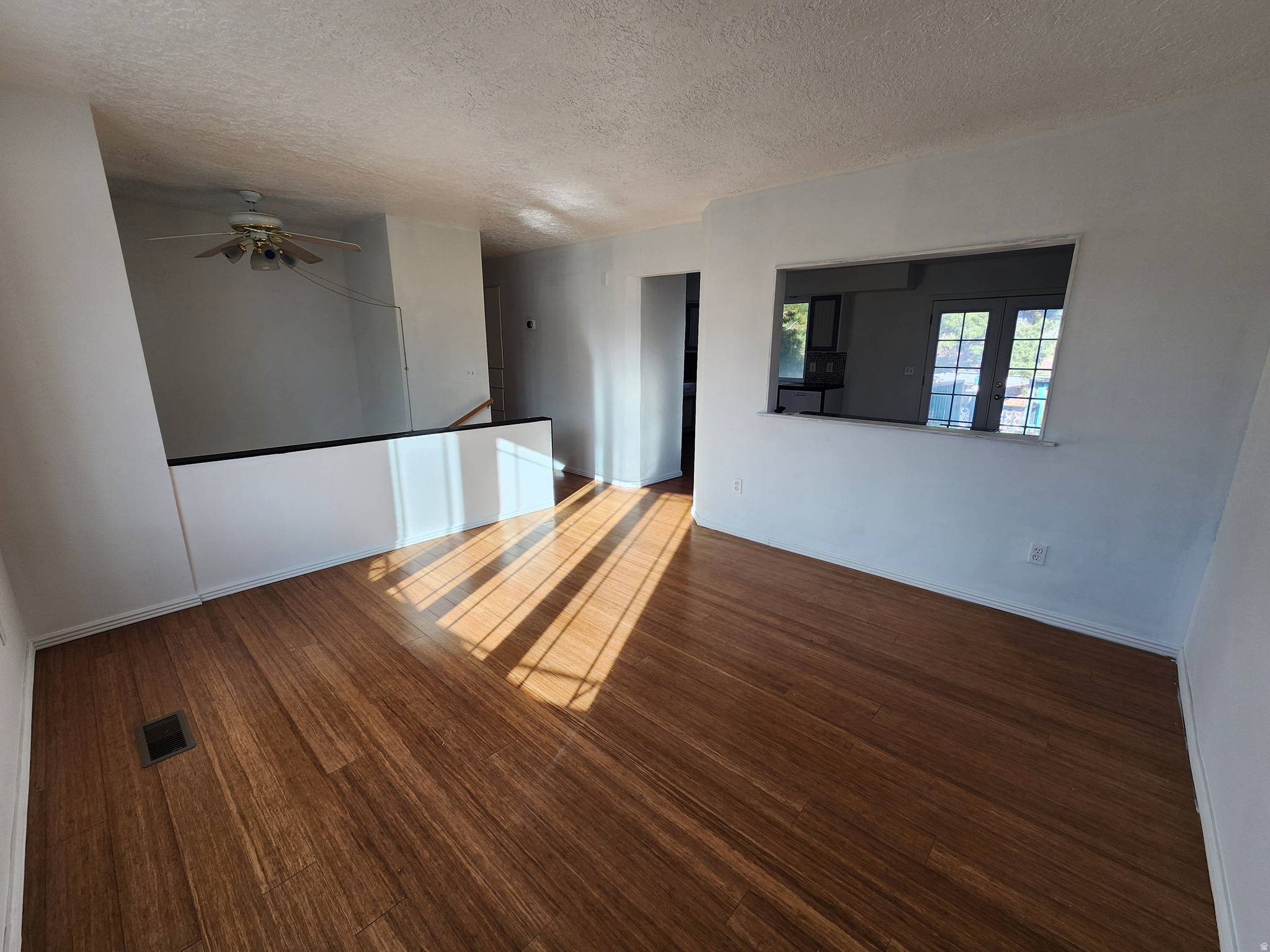 SUMMERWOOD - Residential