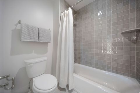 Tiny photo for 695 W HIDDEN FARM DR, Farmington, UT 84025 (MLS # 2158613)