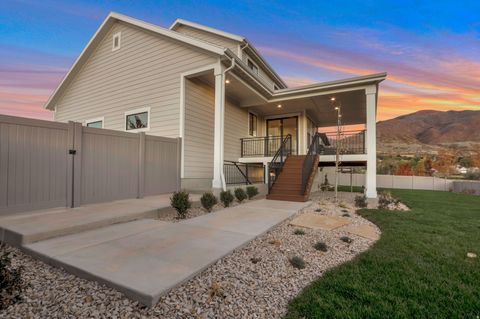 Tiny photo for 695 W HIDDEN FARM DR, Farmington, UT 84025 (MLS # 2158613)