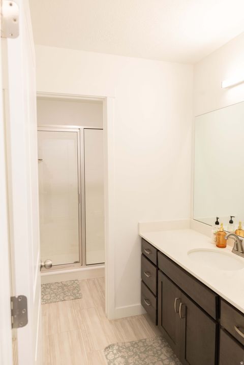 Tiny photo for 638 N AUTUMN ASH CIR #9, Kaysville, UT 84037 (MLS # 2150980)