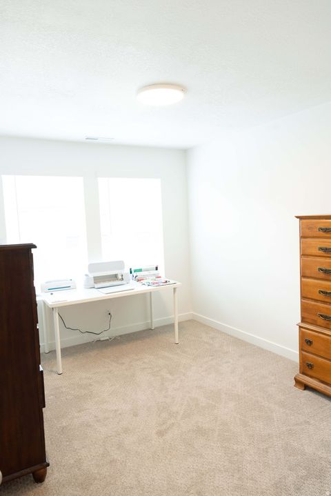 Tiny photo for 638 N AUTUMN ASH CIR #9, Kaysville, UT 84037 (MLS # 2150980)