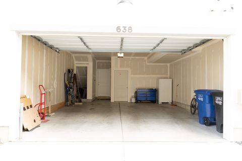 Tiny photo for 638 N AUTUMN ASH CIR #9, Kaysville, UT 84037 (MLS # 2150980)