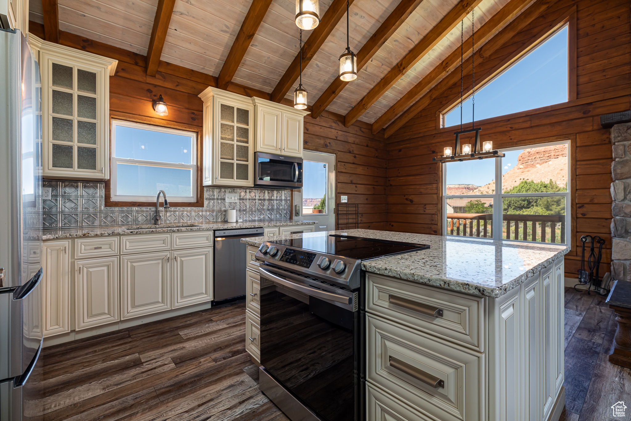 VERMILION CLIFF ESTATES - Residential