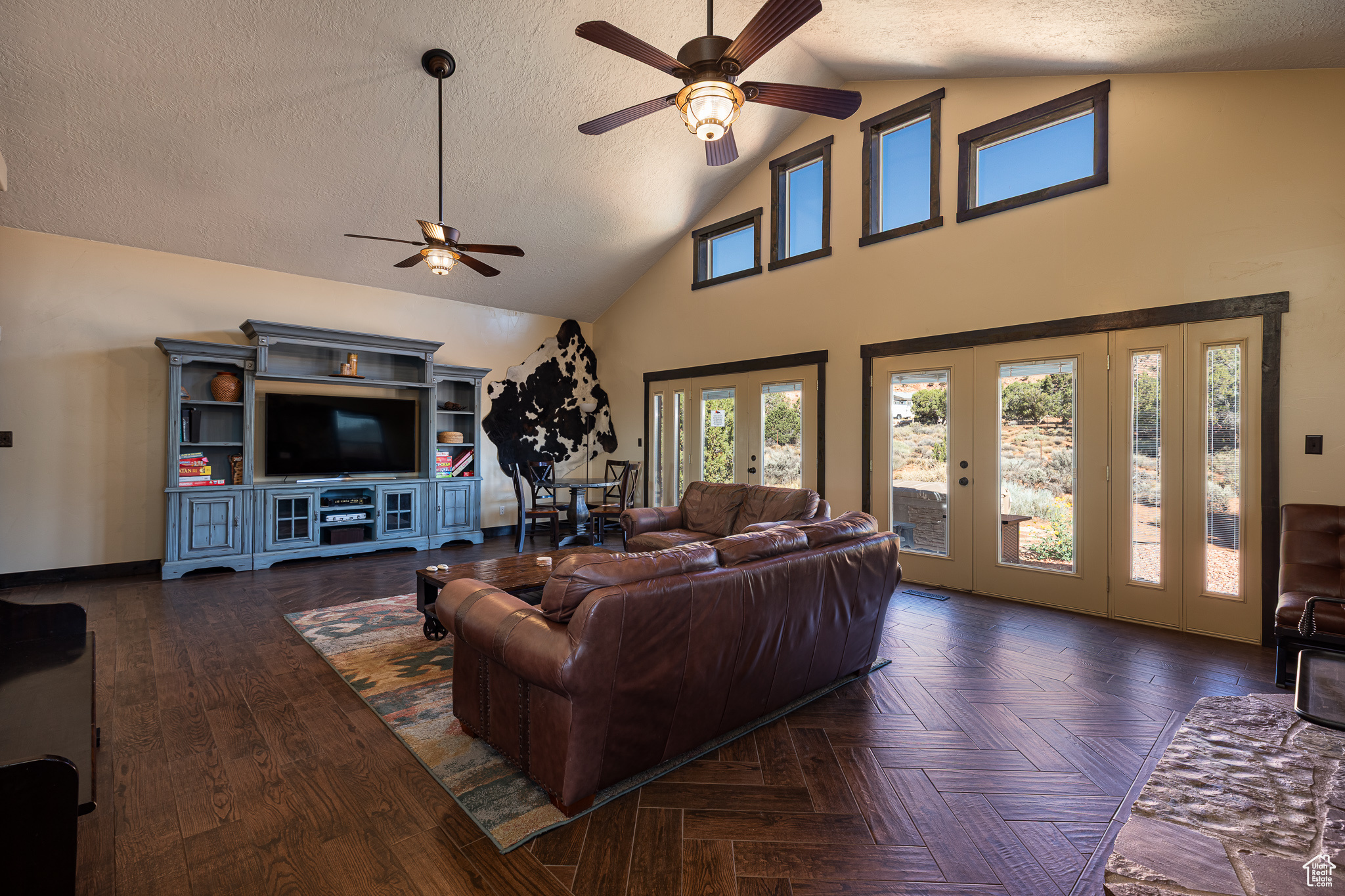 VERMILION CLIFF ESTATES - Residential