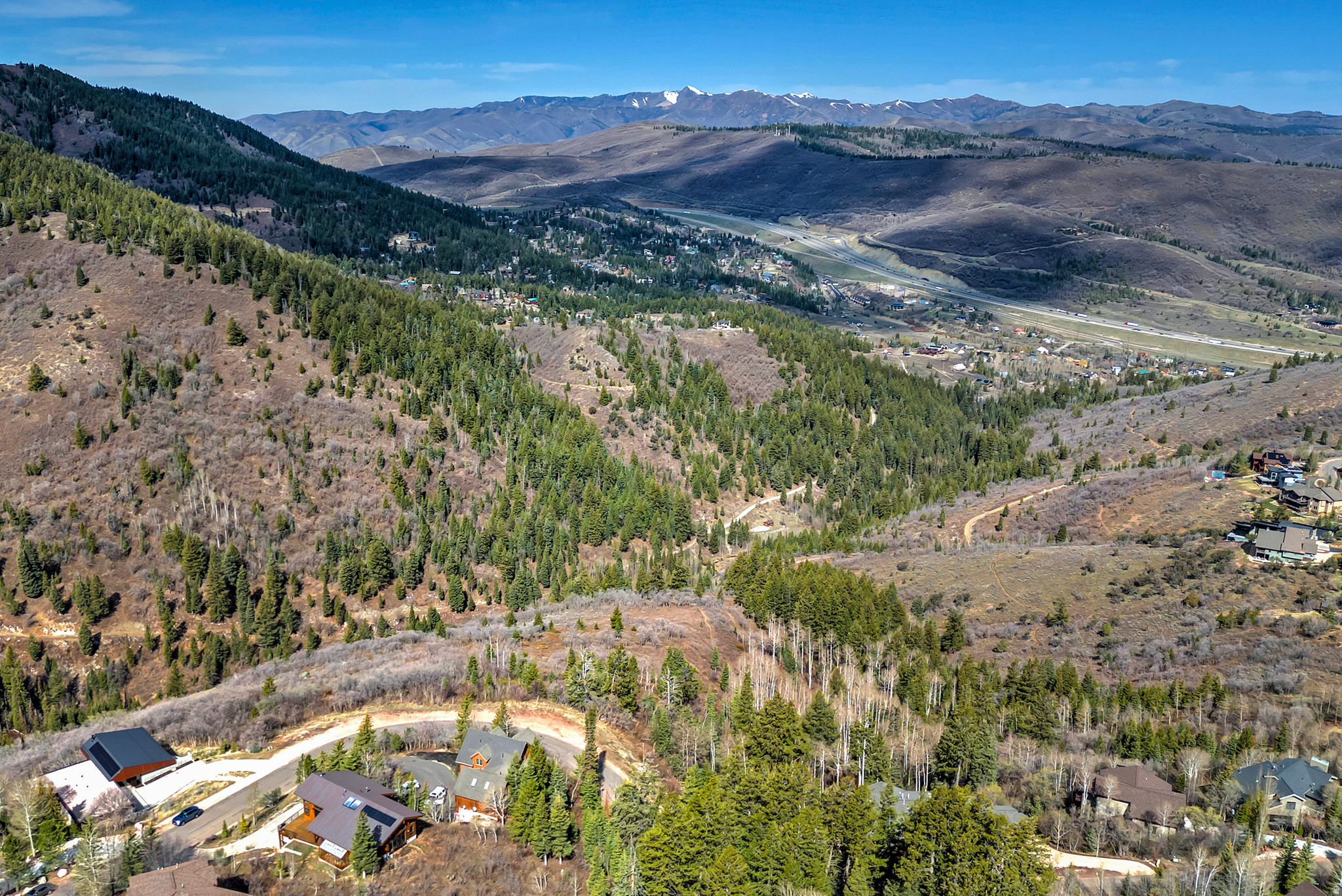 PINERIDGE SUBDIVISION - Land