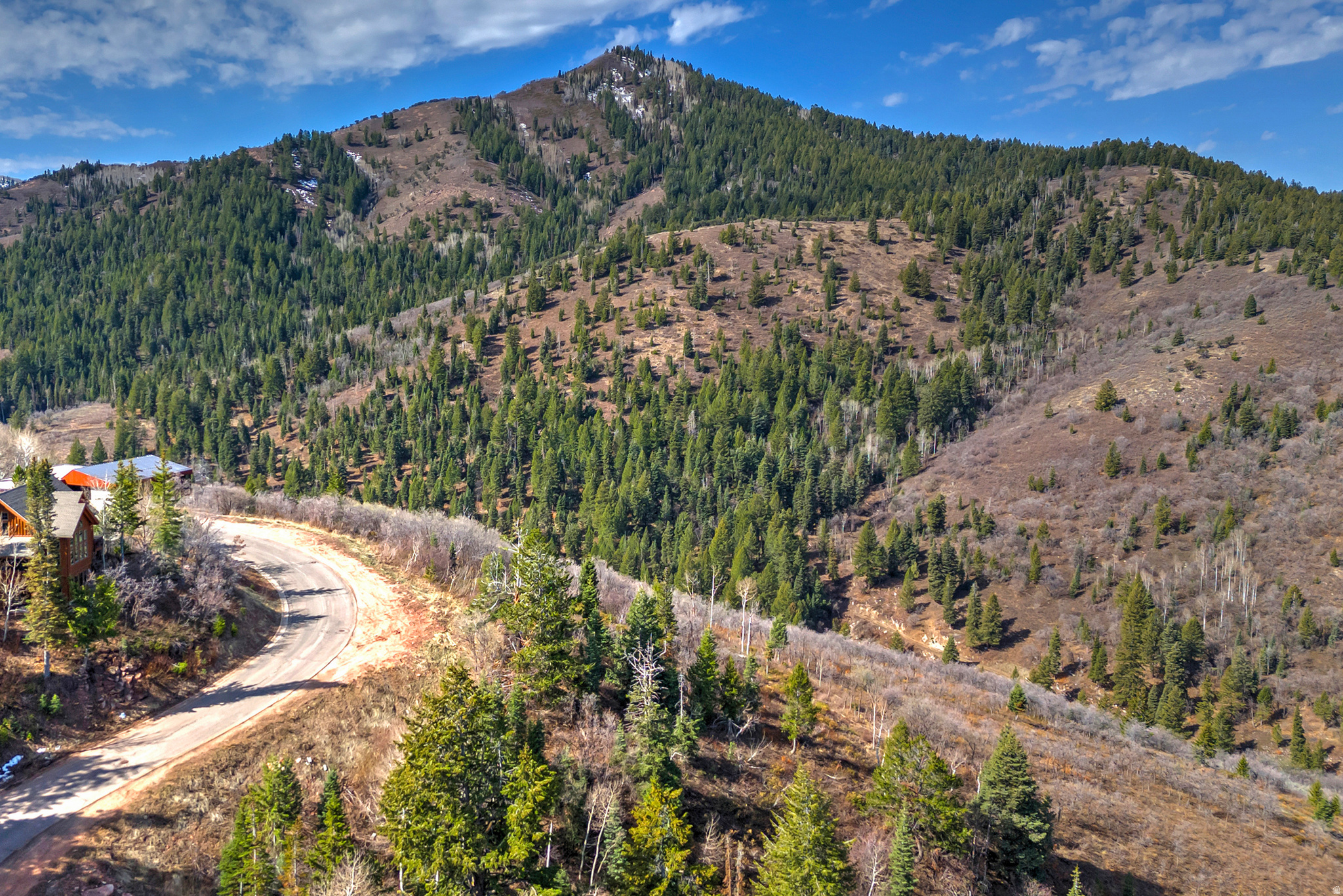 PINERIDGE SUBDIVISION - Land