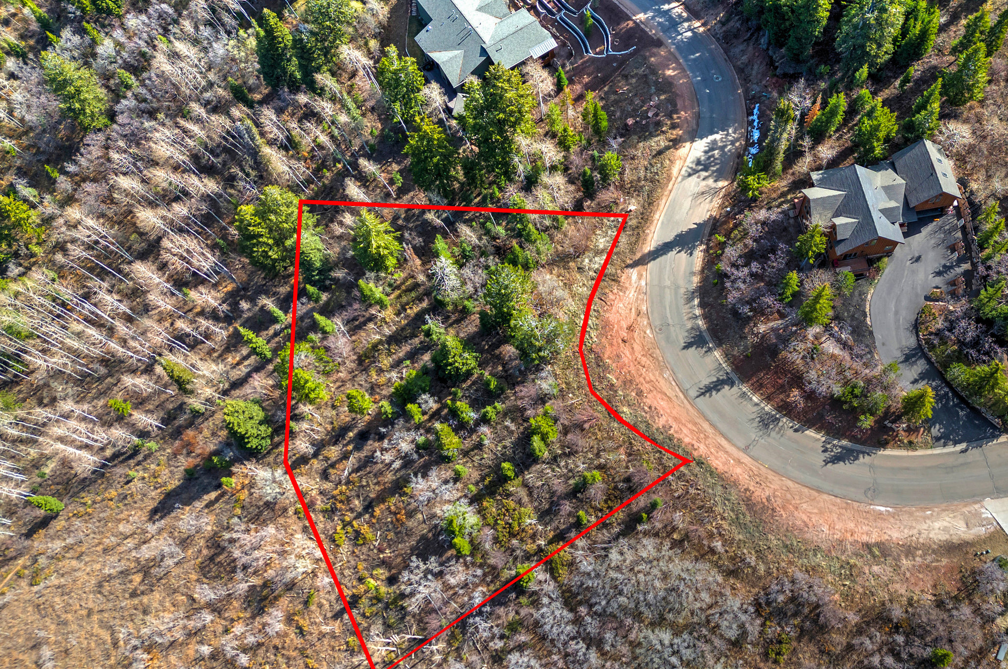 PINERIDGE SUBDIVISION - Land