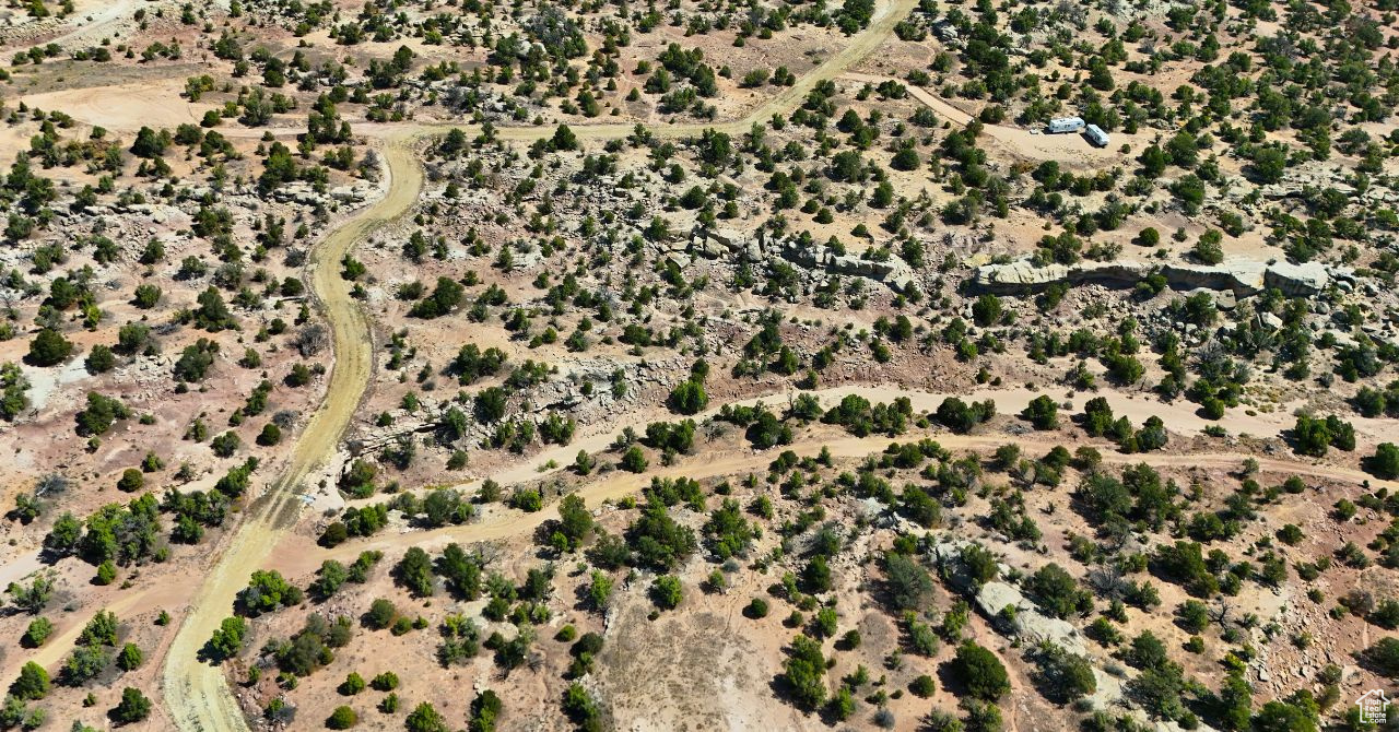 COYOTE HILLS NORTH - Land
