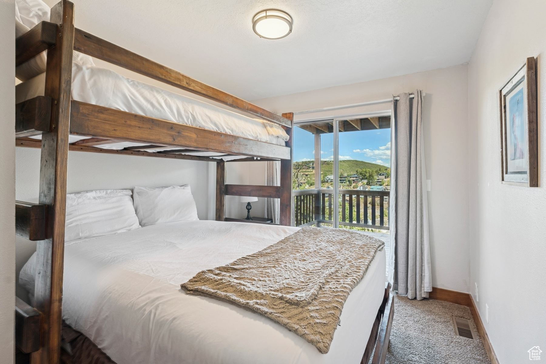 PARK CITY - Residential Income