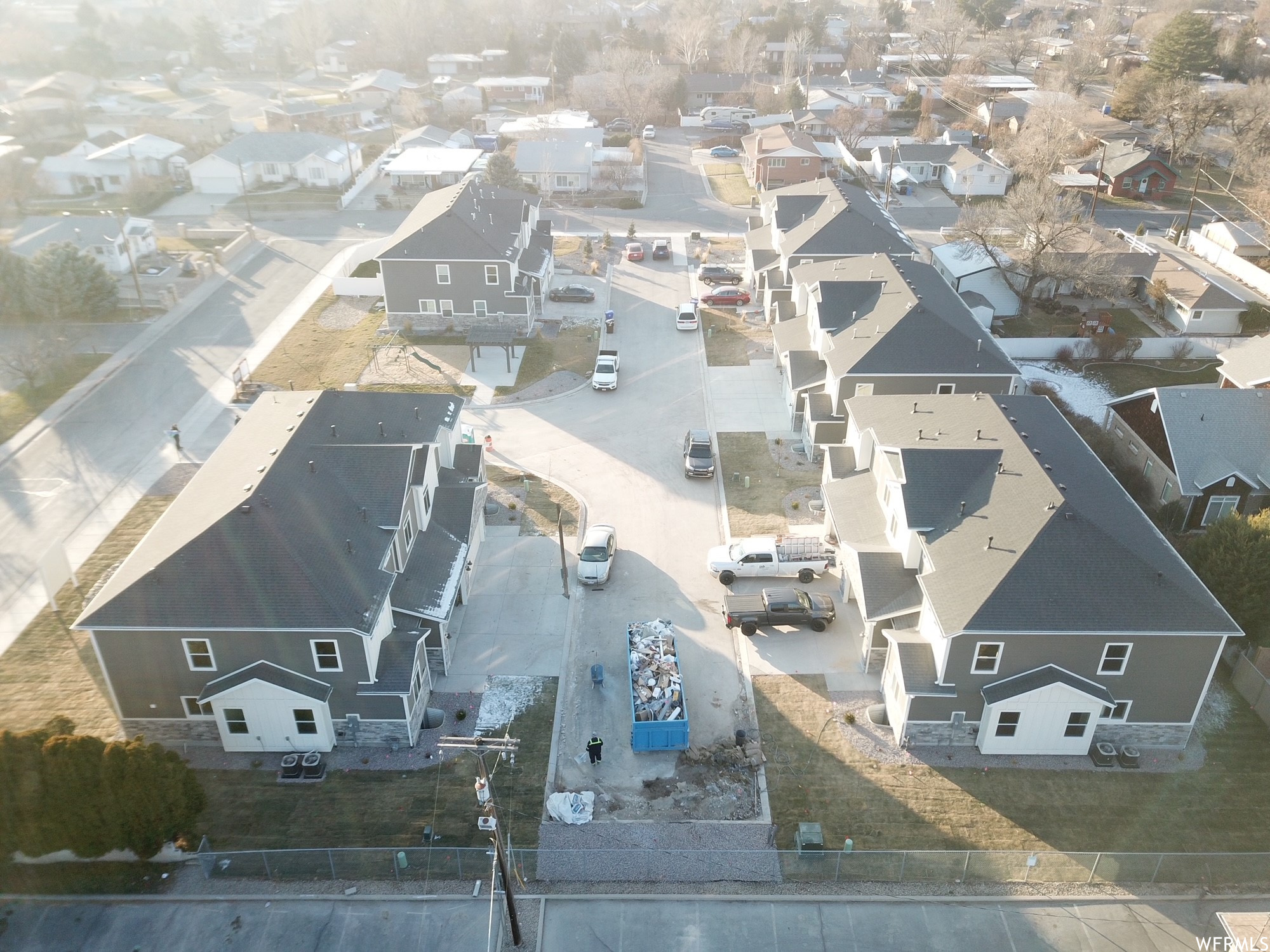 JEFFERSON PARK - Residential Income