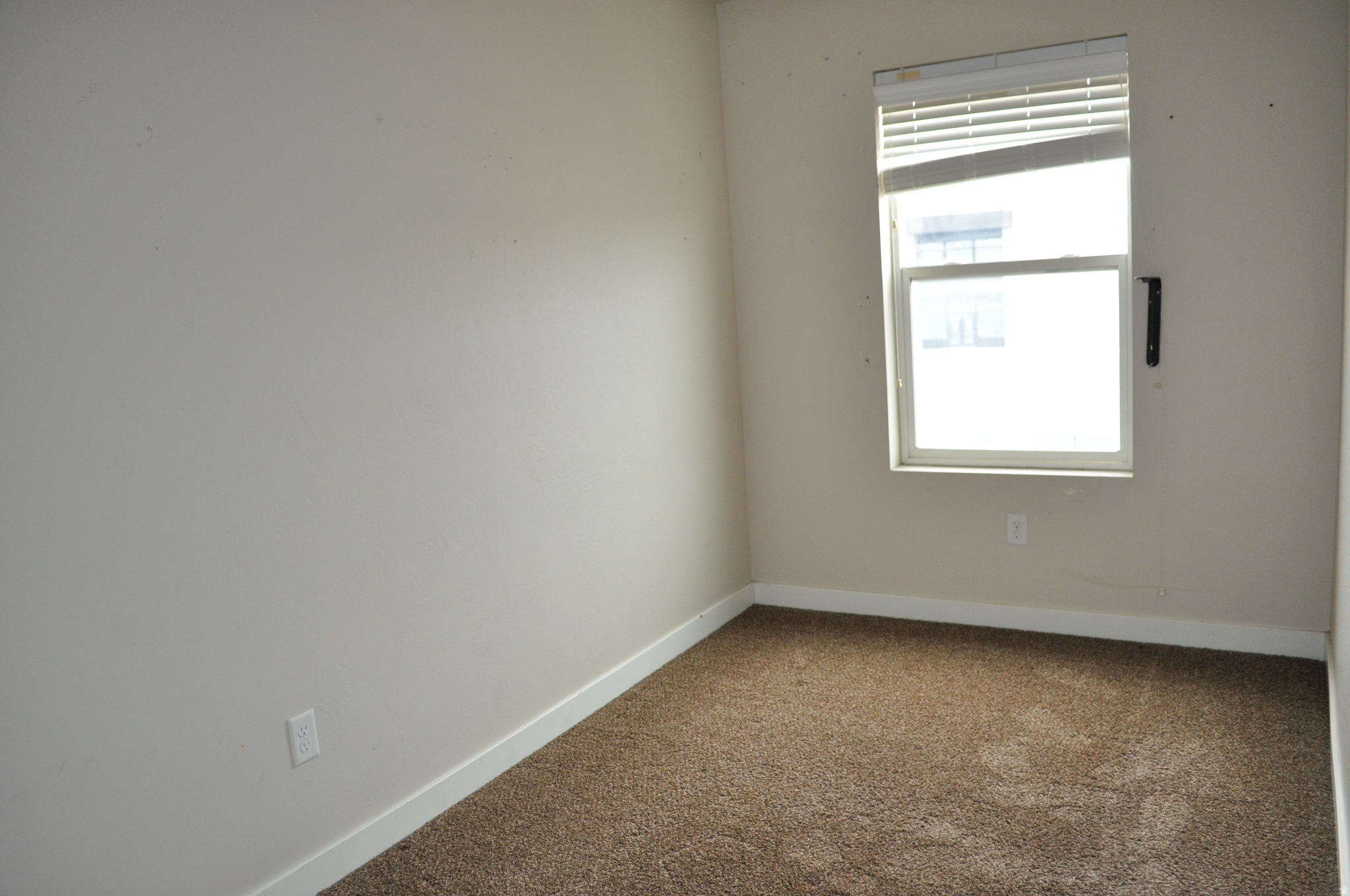 EDGEWATER AT GENEVA - Residential Income