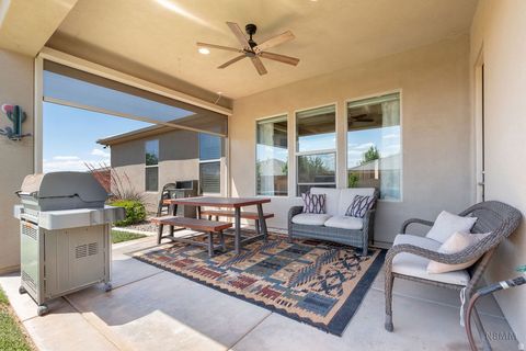 Tiny photo for 914 E BLACK OAK DR, Washington, UT 84780 (MLS # 2155107)