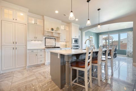 Tiny photo for 914 E BLACK OAK DR, Washington, UT 84780 (MLS # 2155107)