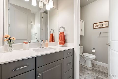 Tiny photo for 914 E BLACK OAK DR, Washington, UT 84780 (MLS # 2155107)