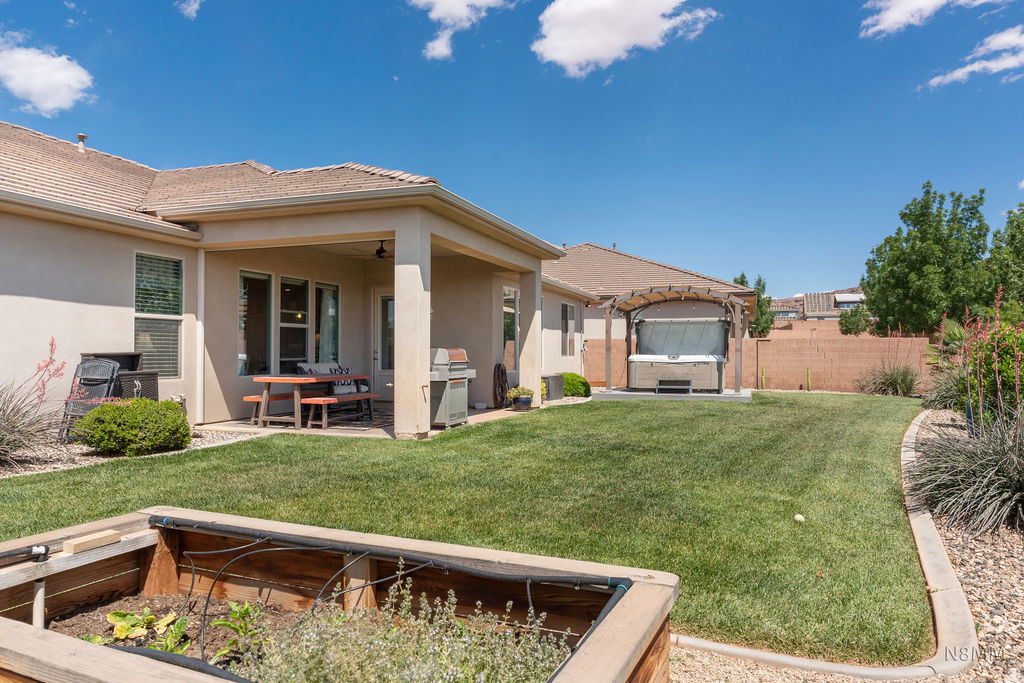 ROADRUNNER RIDGE PH 2 - Residential