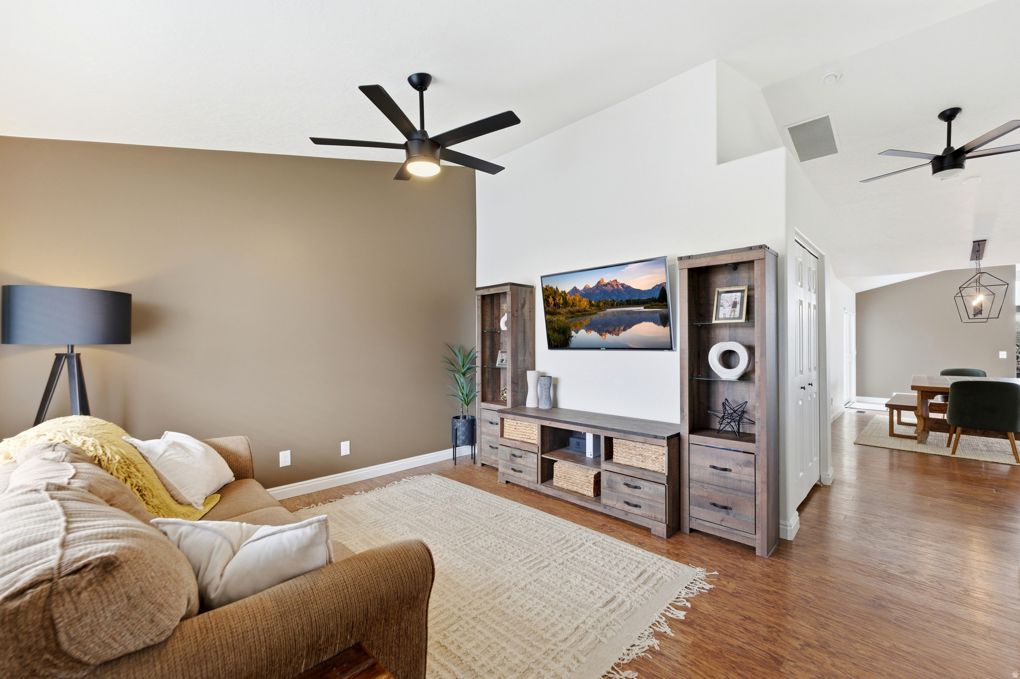 SILVER CREEK ESTATES - Residential