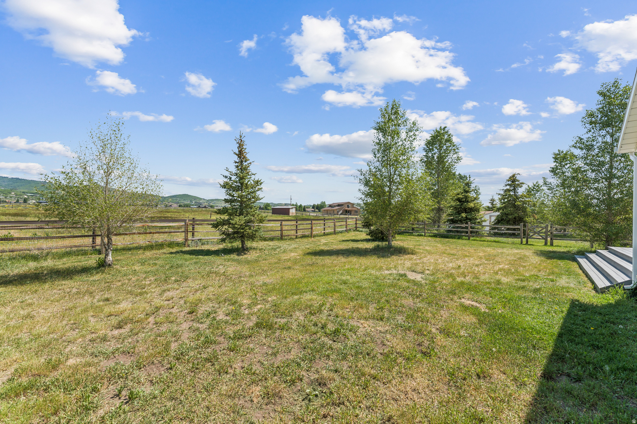 SILVER CREEK ESTATES - Residential