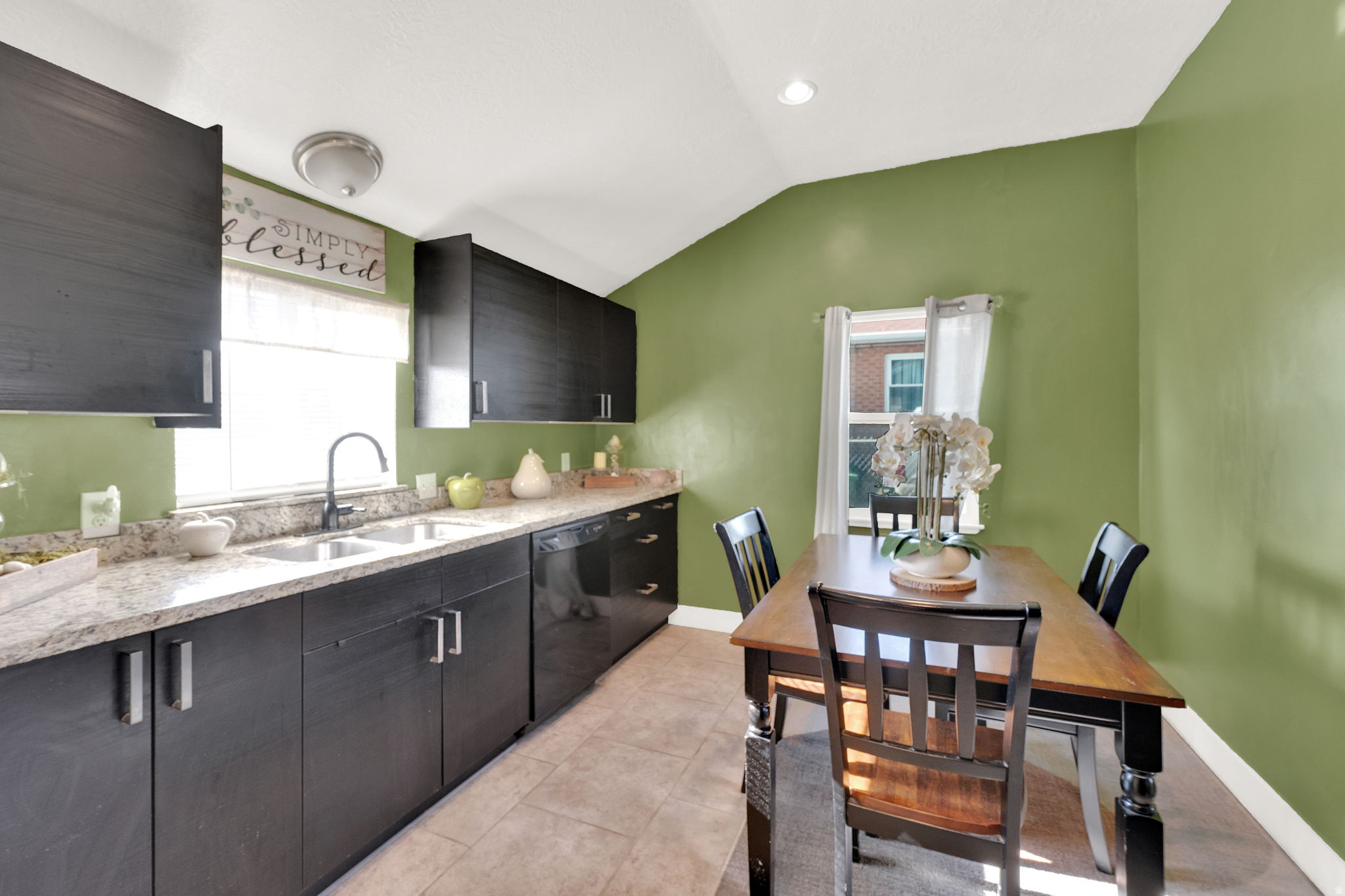 SANDY STATION PLACE - Residential