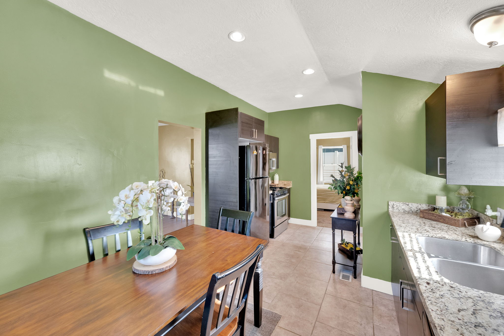 SANDY STATION PLACE - Residential