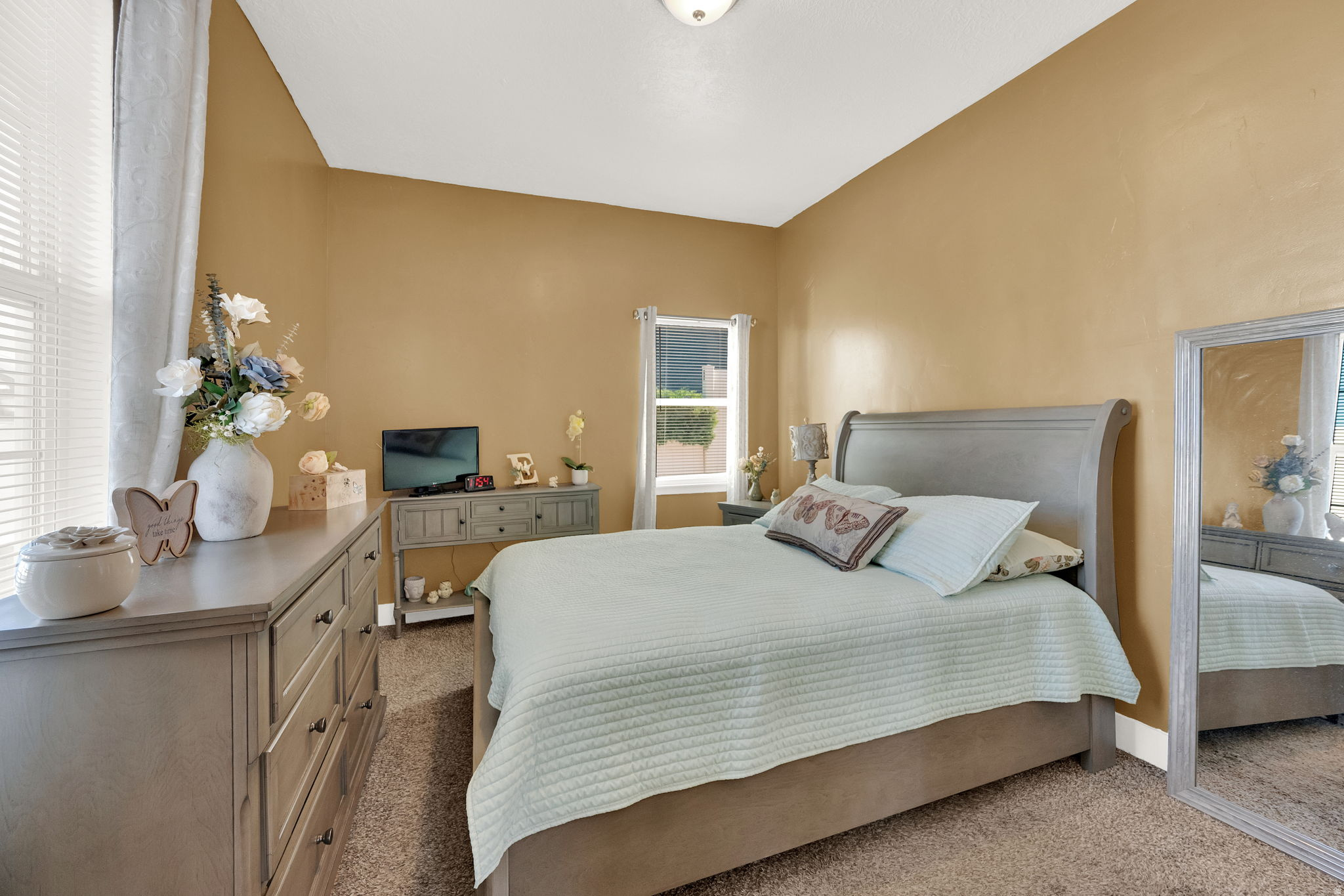 SANDY STATION PLACE - Residential