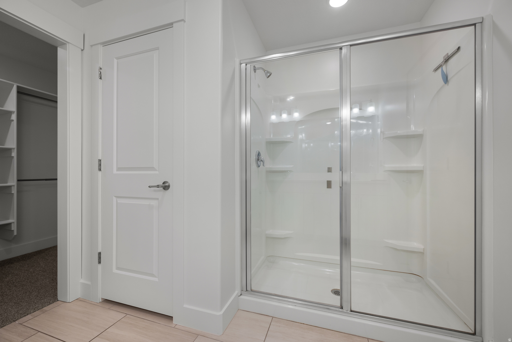 LAKEVIEW - Residential