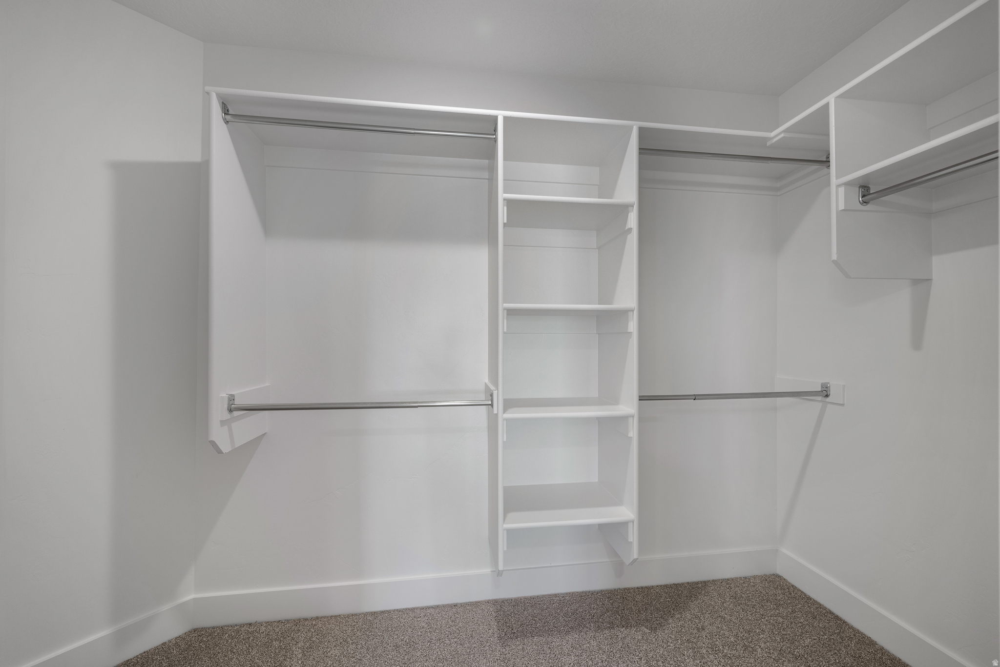 LAKEVIEW - Residential