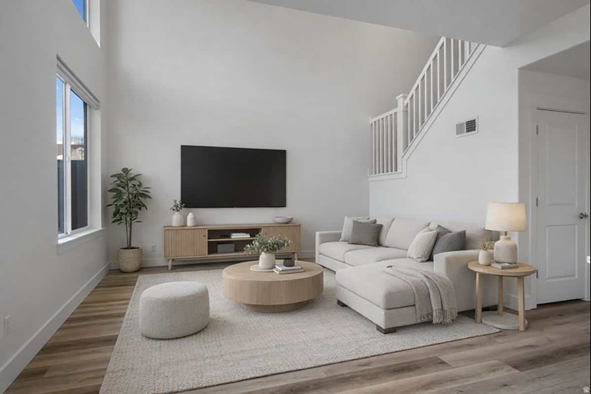 LAKEVIEW - Residential