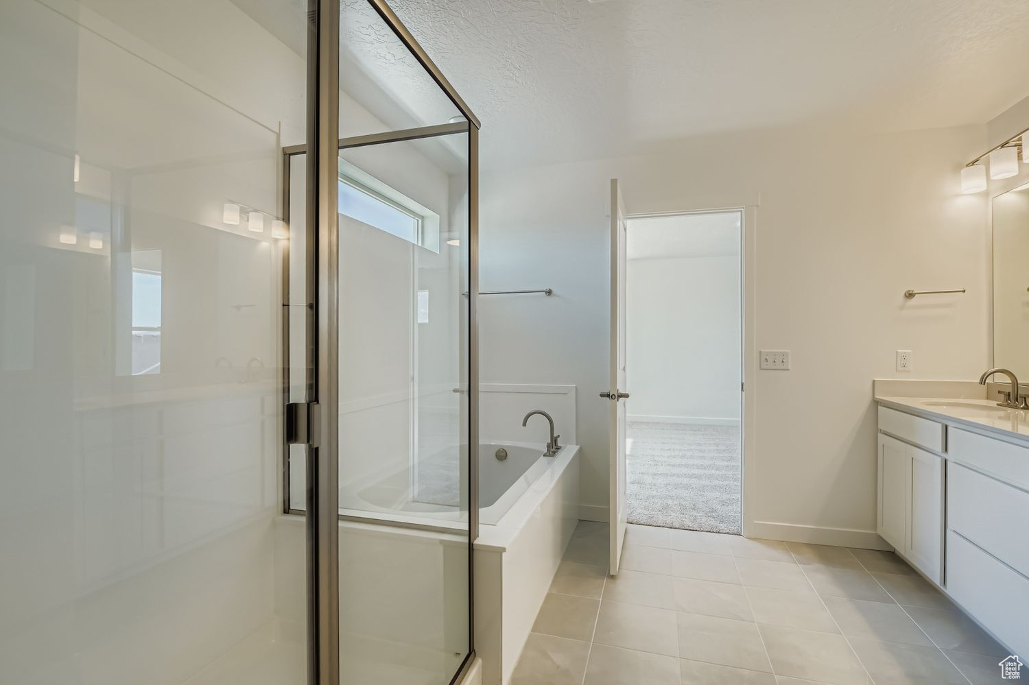 ESTATES AT PINNACLES AT EAGLE MOUNTAIN - Residential