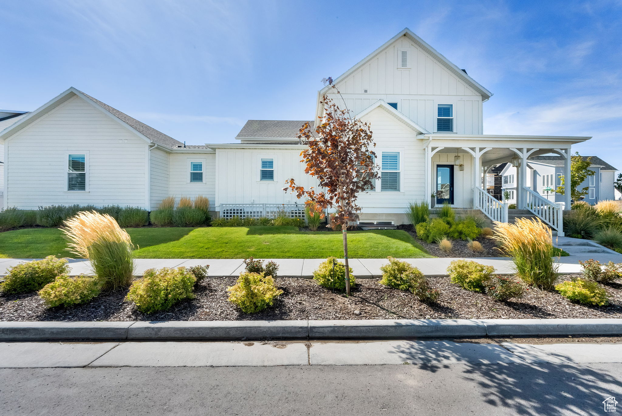 DAYBREAK - Residential