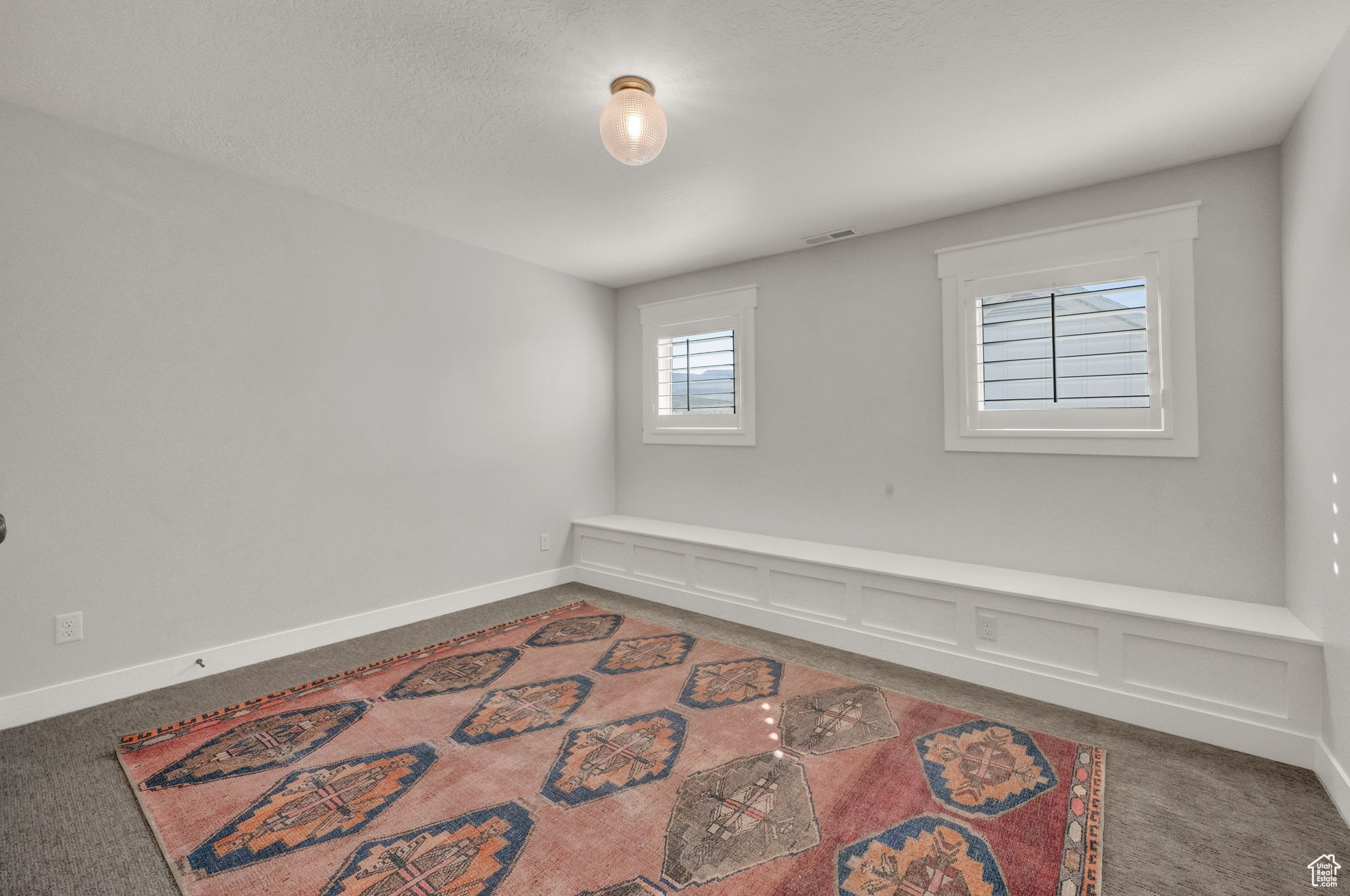 DAYBREAK - Residential