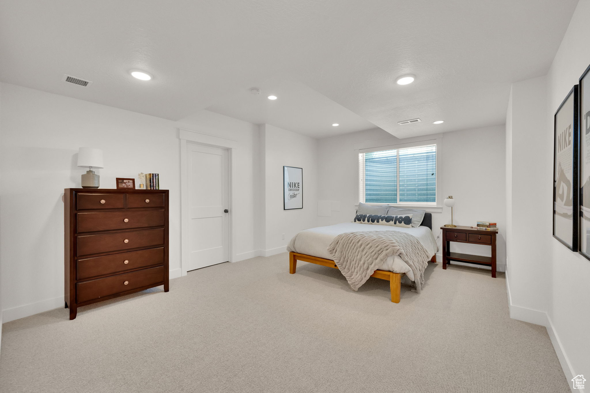 DAYBREAK - Residential