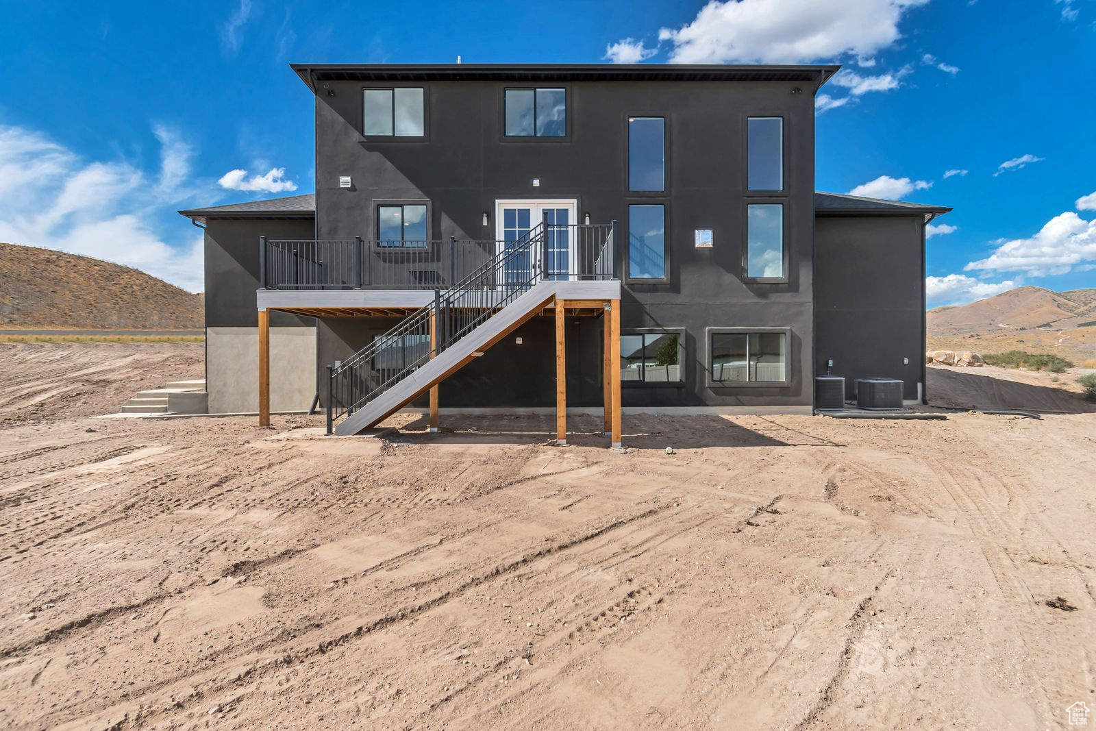 ARRIVAL - Residential