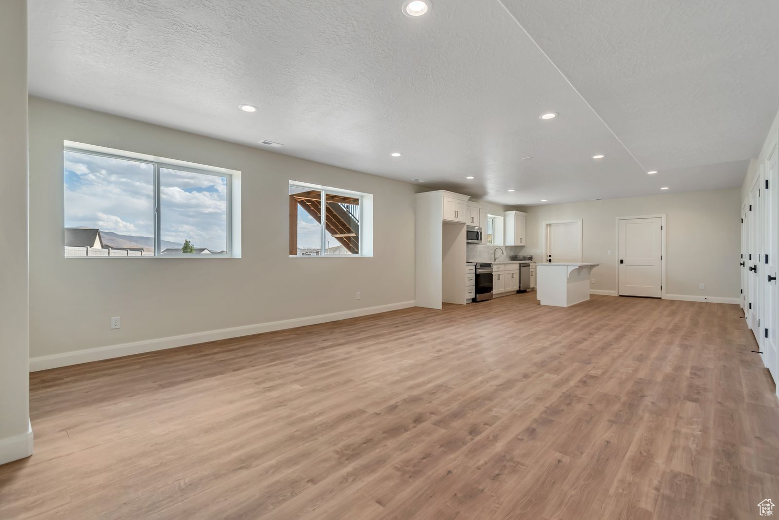 ARRIVAL - Residential