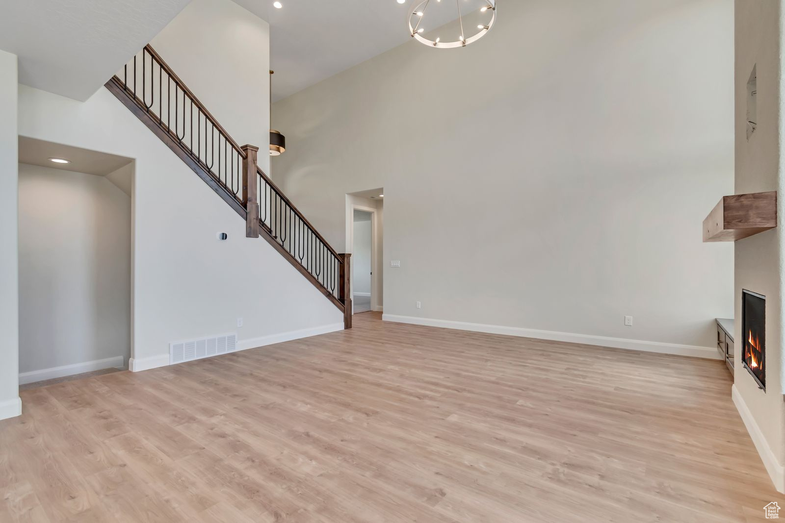 ARRIVAL - Residential