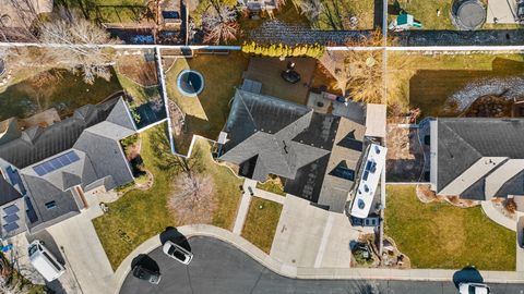 Tiny photo for 4552 W WINDSOR CIR N, Cedar Hills, UT 84062 (MLS # 2132532)