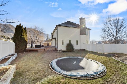 Tiny photo for 4552 W WINDSOR CIR N, Cedar Hills, UT 84062 (MLS # 2132532)