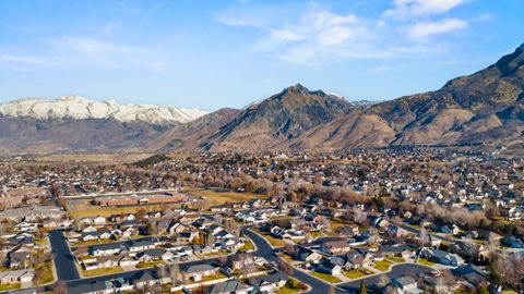 Tiny photo for 4552 W WINDSOR CIR N, Cedar Hills, UT 84062 (MLS # 2132532)
