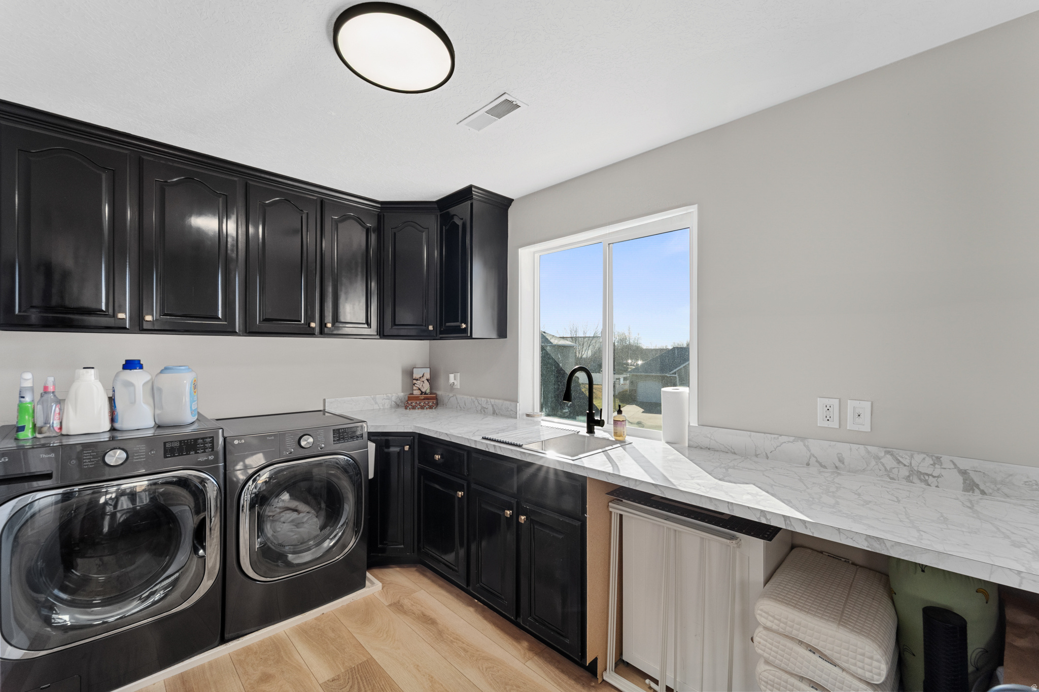 NORTH TEMPLE ESTATES - Residential