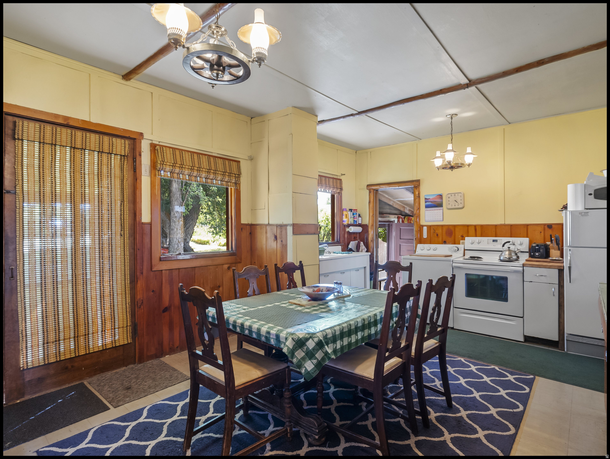 LAZY D RANCH - Residential