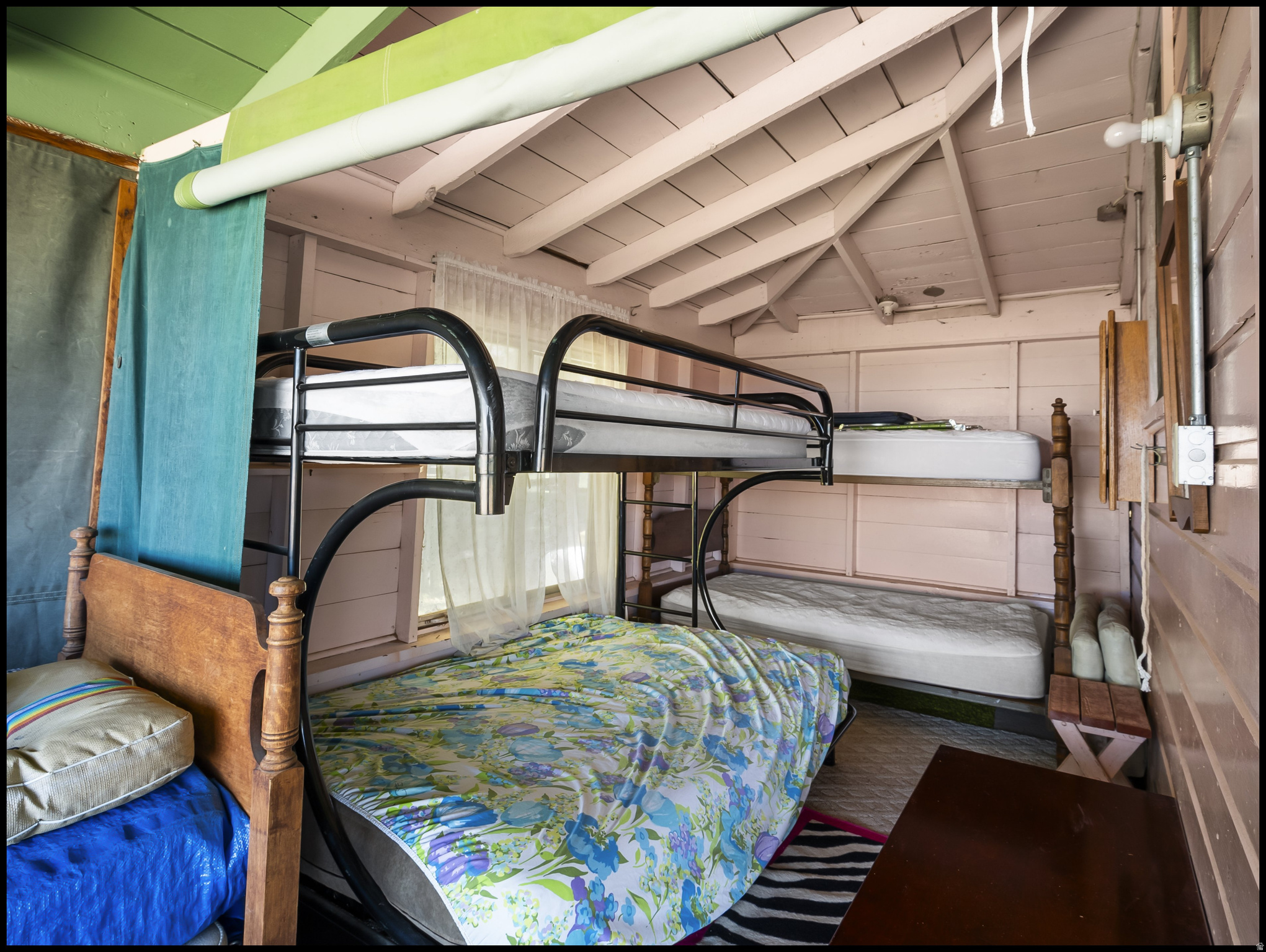 LAZY D RANCH - Residential