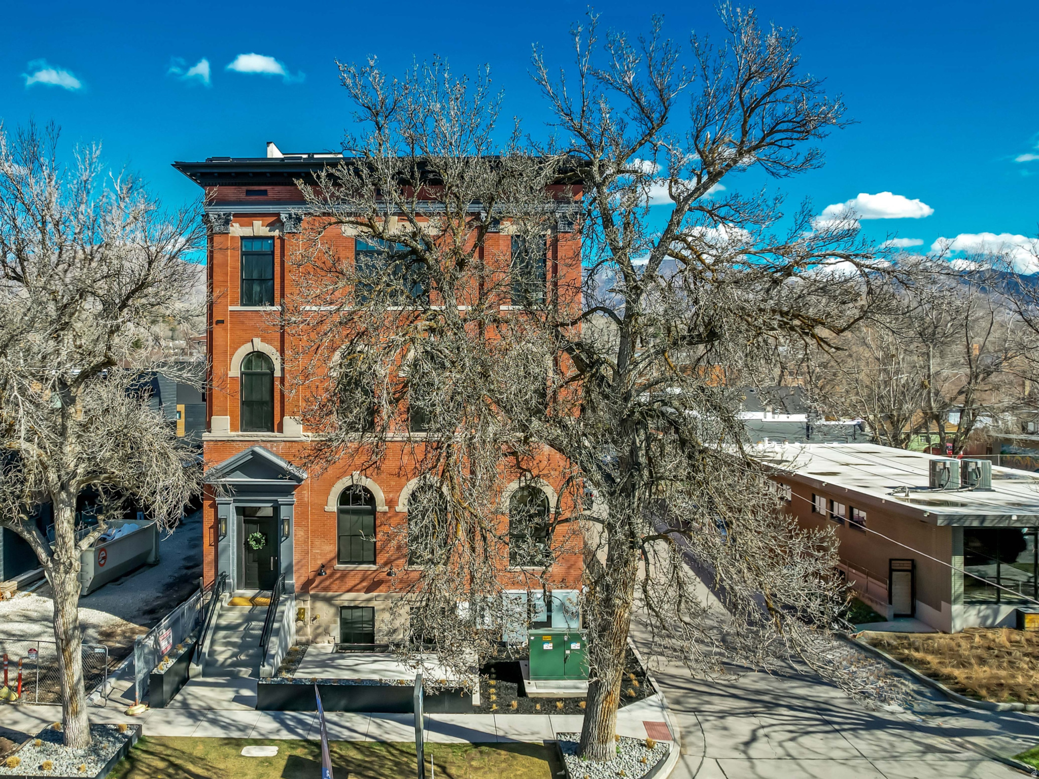 TELEGRAPH EXCHANGE - Residential