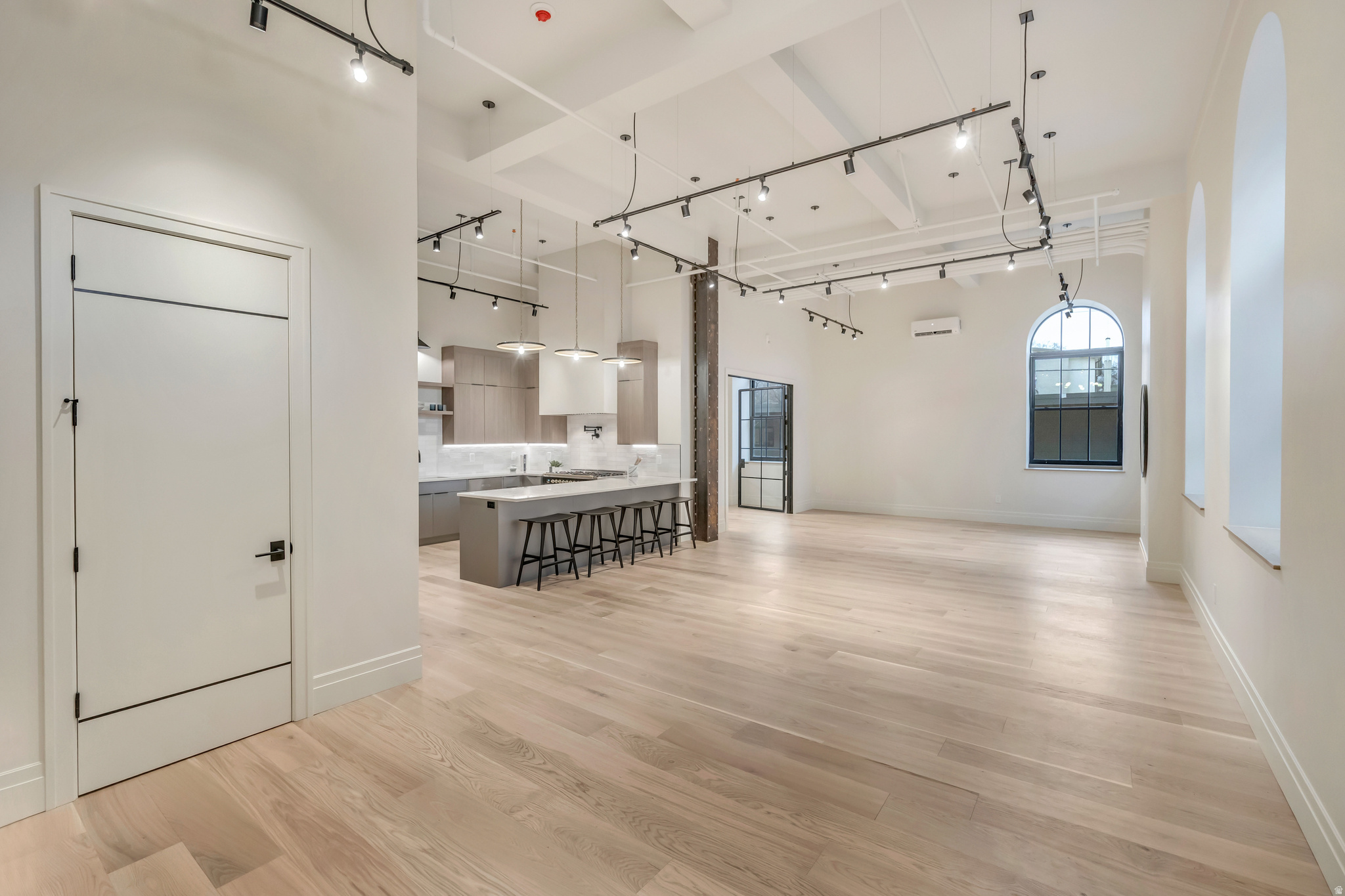 TELEGRAPH EXCHANGE - Residential