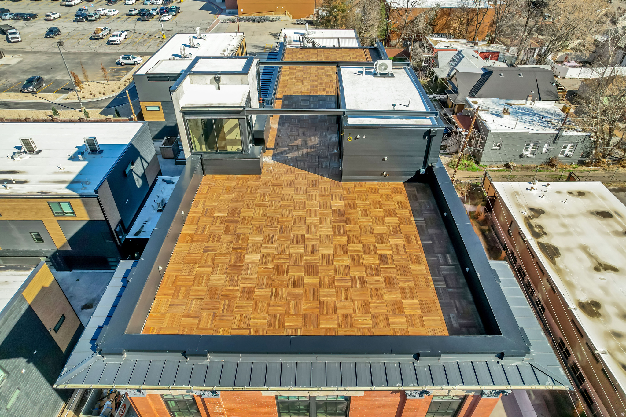 TELEGRAPH EXCHANGE - Residential