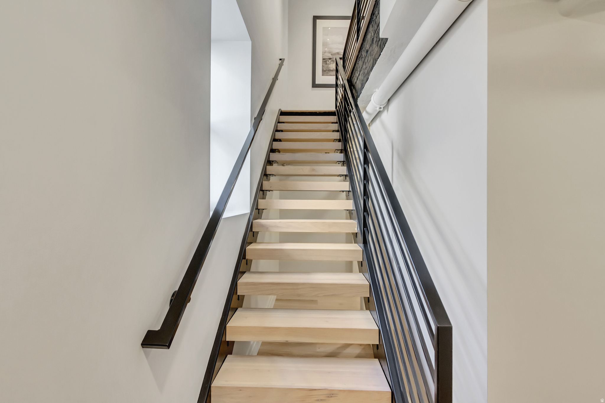 TELEGRAPH EXCHANGE - Residential