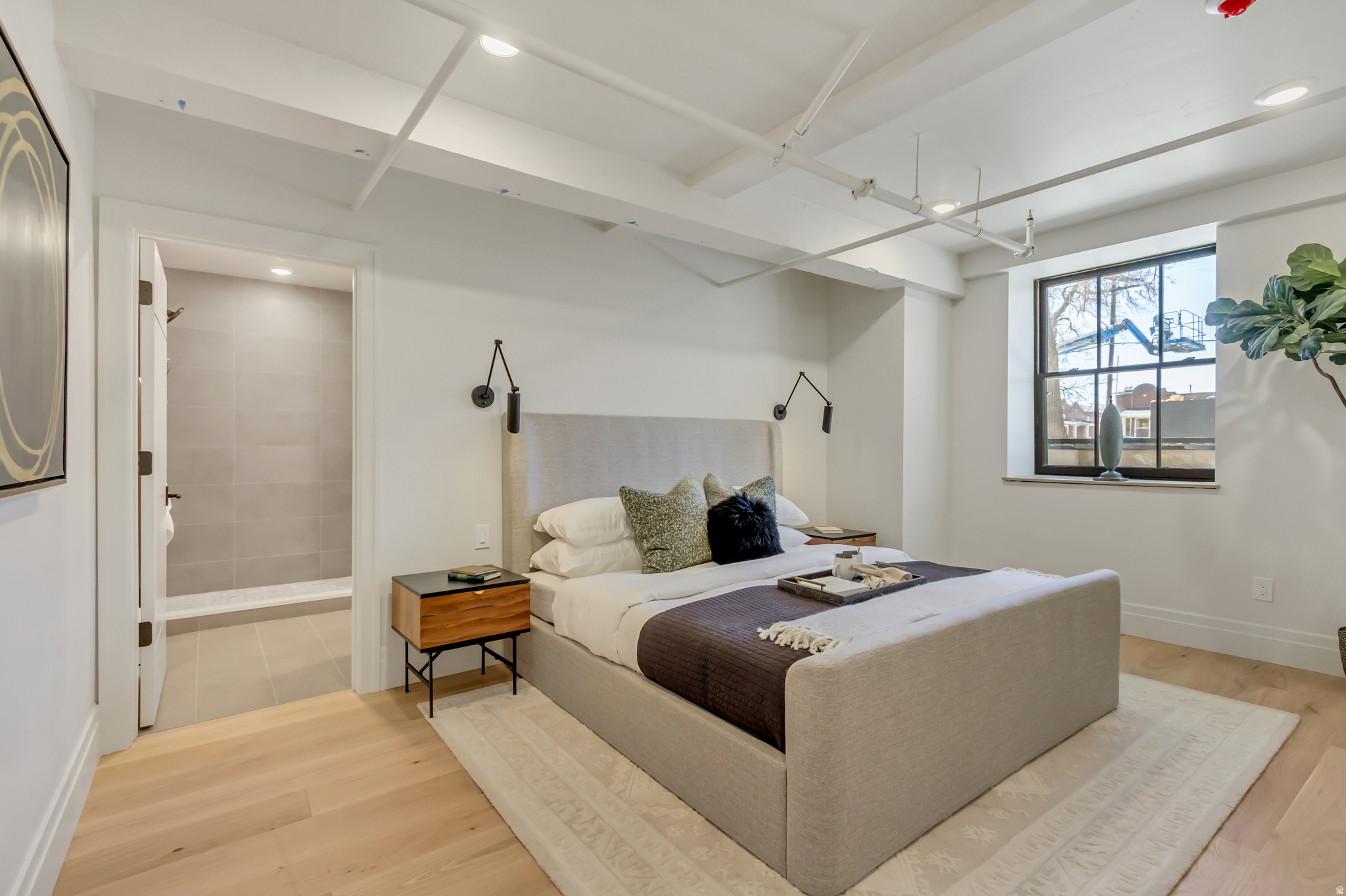 TELEGRAPH EXCHANGE - Residential