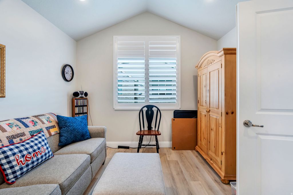 Photo of 501 E LONE STAR LN. Ln #A, Saratoga Springs, UT 84045 (MLS # 2140492)