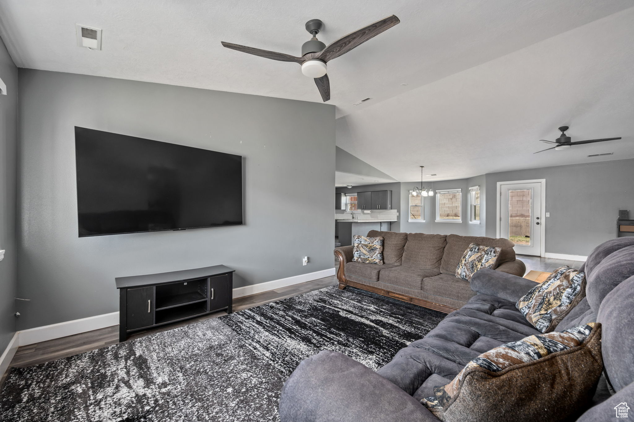 CRESTVIEW VILLAGE - Residential