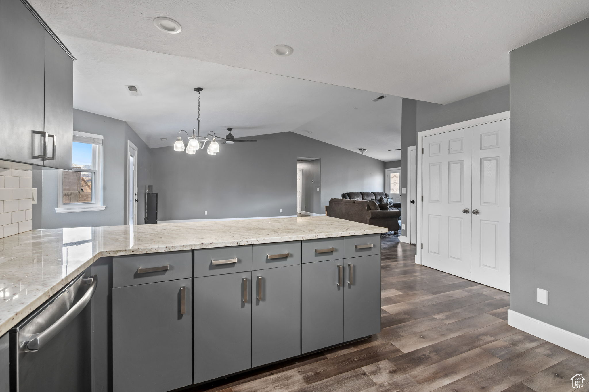 CRESTVIEW VILLAGE - Residential