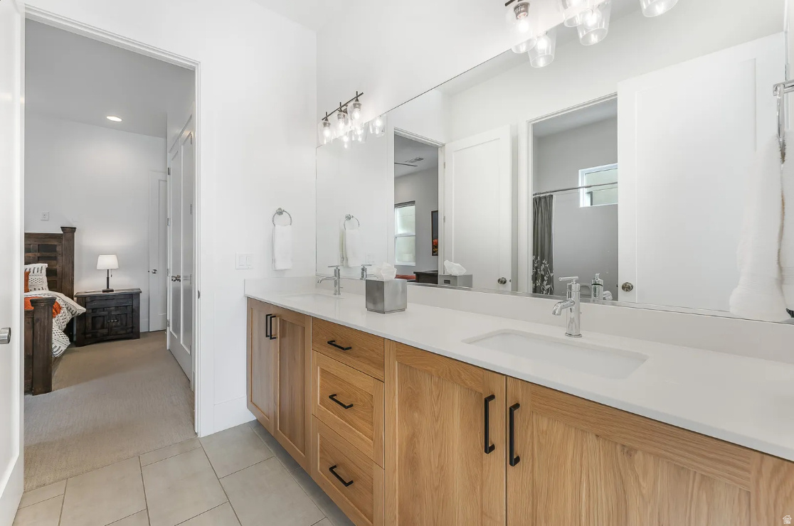 BLOOMINGTON VACATION VILLAS PH 1 - Residential